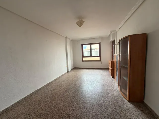 Amplio Apartamento en Almoradí