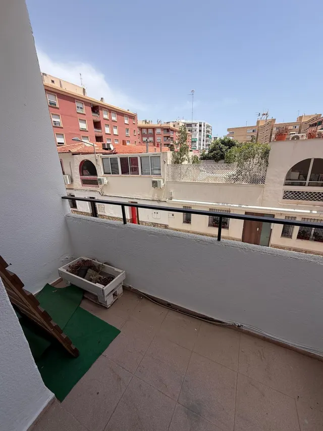 VENTA DE AMPLIA VIVIENDA PARA ENTRAR A VIVIR ZONA SAN JUAN PUEBLO — 7