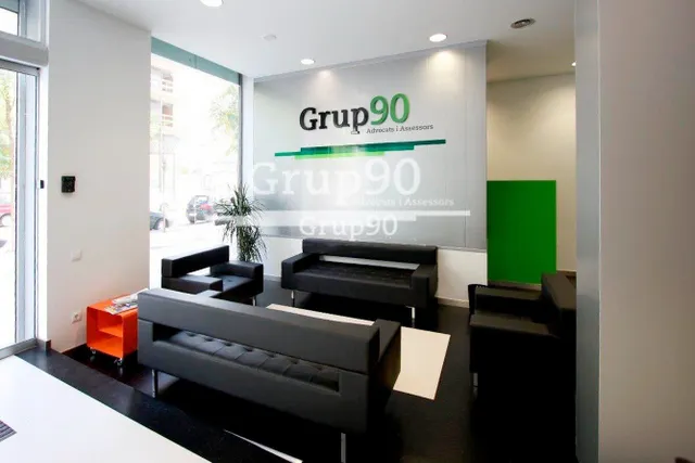 ALQUILER DE ESPACIOS DE NEGOCIO (COWORKING) — 4