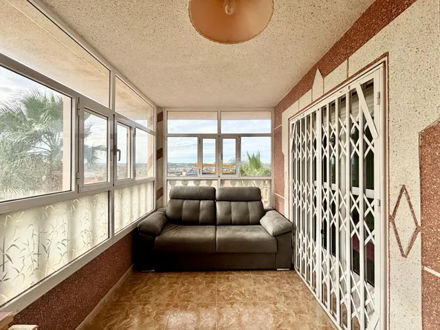 Chalet con piscina en Quesada, Rojales! — 23