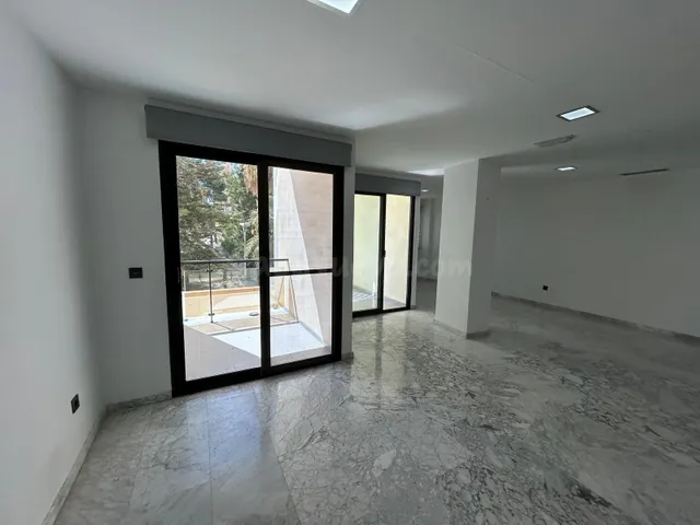 Oficina en edificio notarias - foto 2