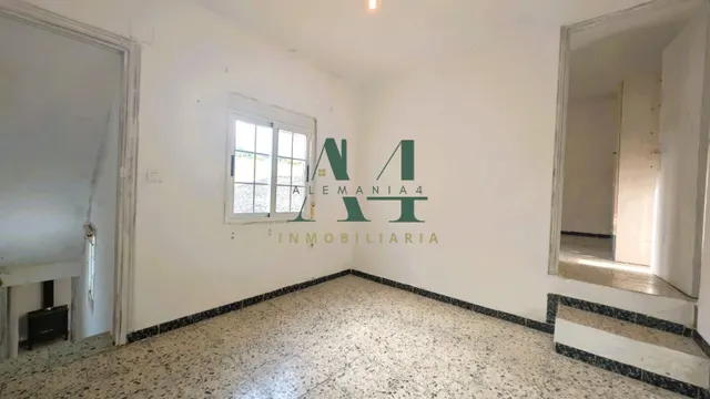 Casa con muchas posibilidades en Aguas Vivas — 30