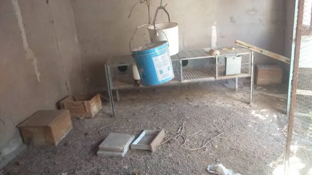 CASERON  DE PUEBLO PARA REFORMAR — 25