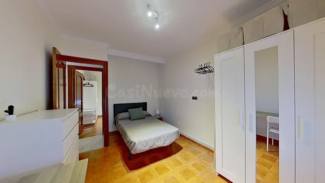 Piso luminoso a estrenar!! Junto a Campus de Cartuja para estudiantes — 16
