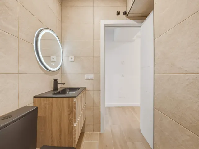 LUMINOSA VIVIENDA A ESTRENAR DE DOS PLANTAS EN COSLADA — 23