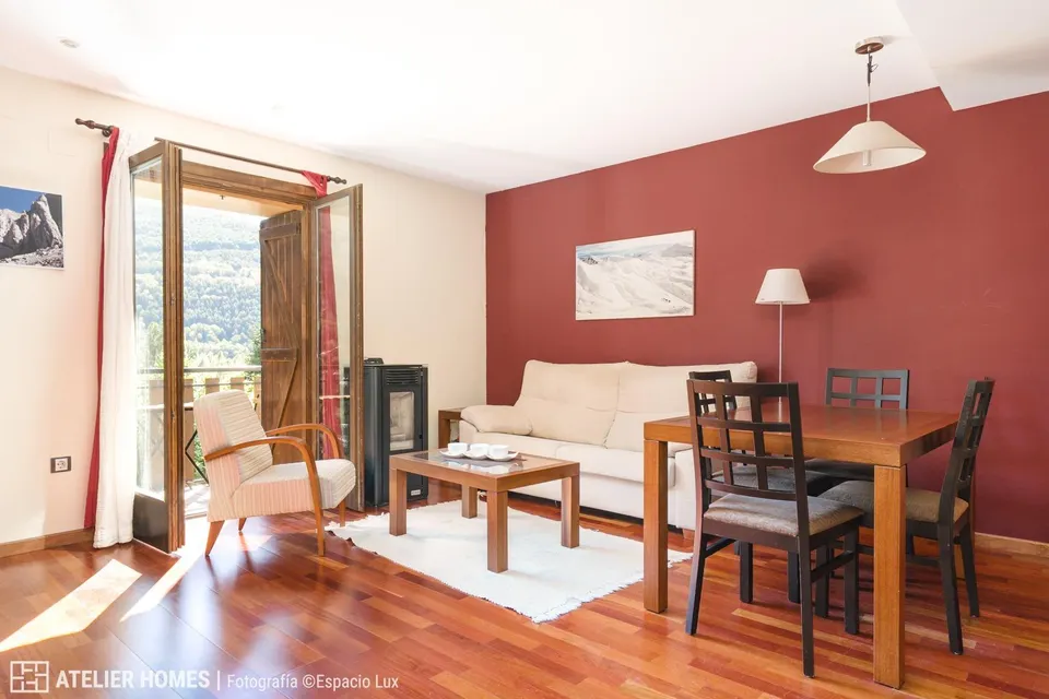 Apartamento en Villanúa en el Complejo Residencial Rocanevada