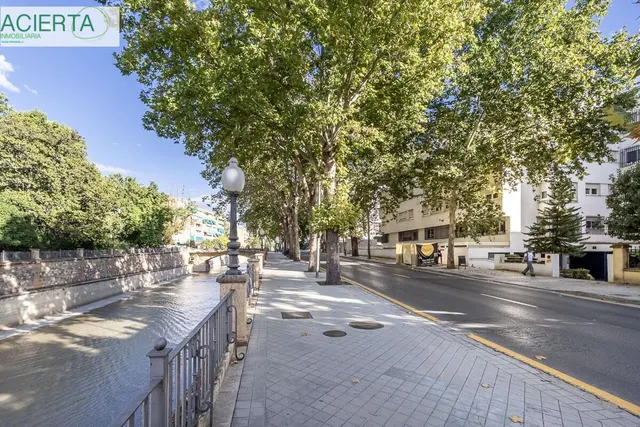 PISO EN PASEO DE LOS BASILIOS — 42