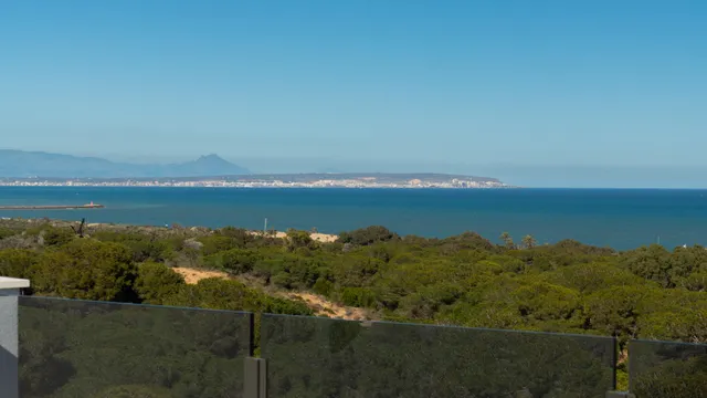 Ático 3 habitaciones 136m² en venta - Zona Pueblo — 28
