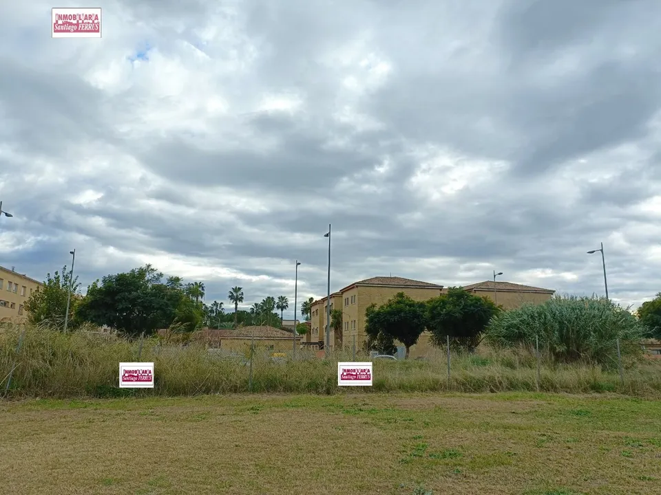 VENTA DE PARCELA EN ZONA RESIDENCIAL  EL TULELL   ALZIRA  (VALENCIA)
