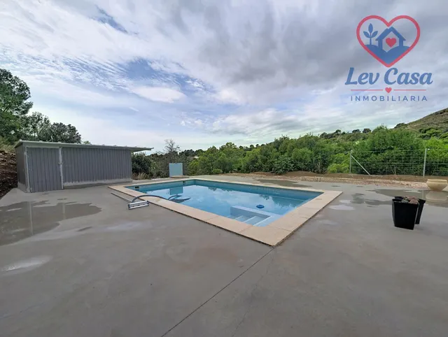 FINCA DE 10.400 M2 CON PISCINA EN SIERRA ESPUÑA — 120.000 € — 7