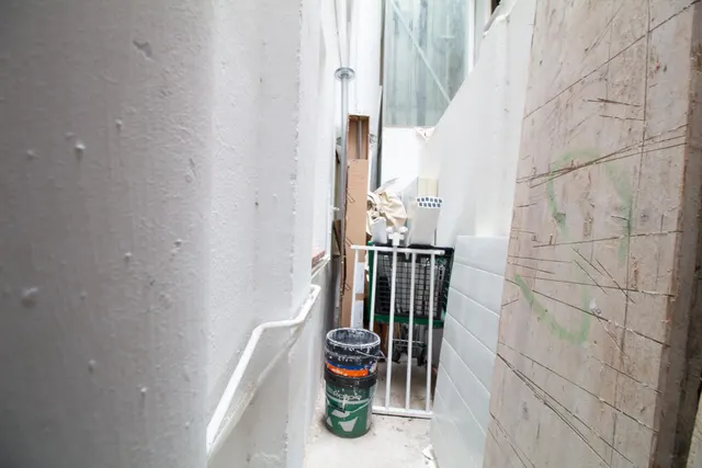 LOCAL CENTRICO 60 M2. CON VADO — 11