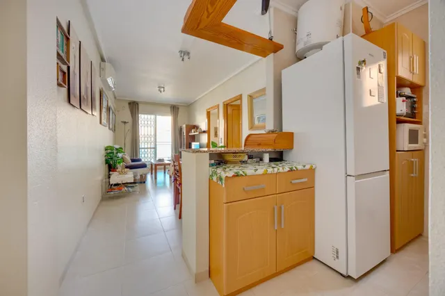 Venta de Apartamento 2 dormitorios zona Habaneras,piscina comunitaria en Torrevieja. — 18