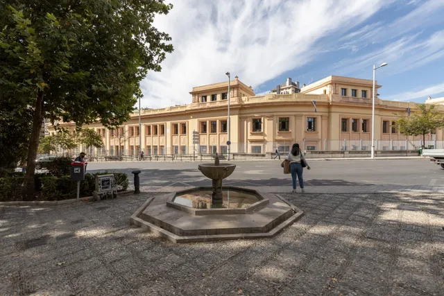 OPORTUNIDAD DE VENTA DE PISO EN ZONA ANCHA DE CAPUCHINOS — 5