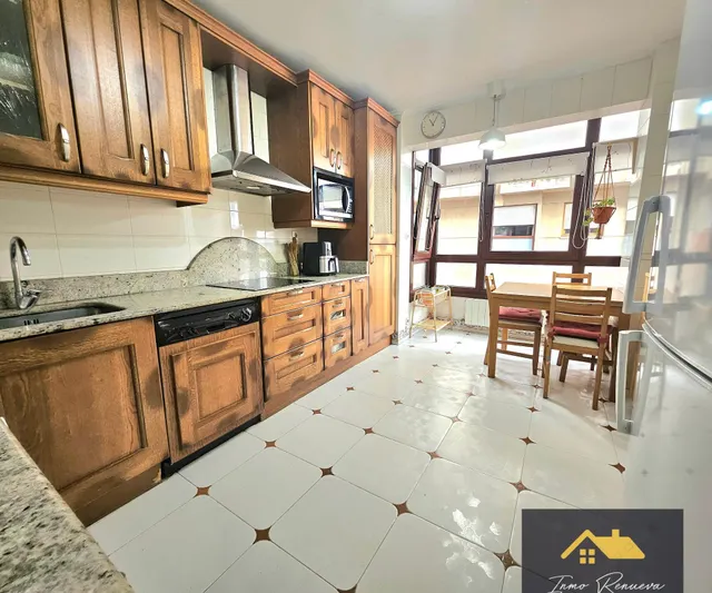 Se vende piso céntrico en Santurtzi — 14
