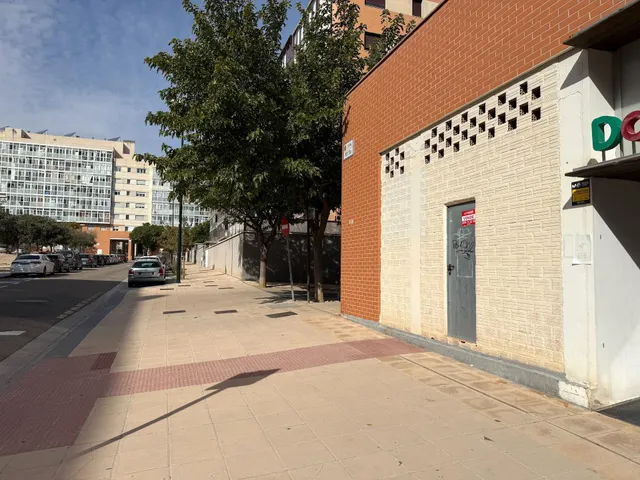 Local en venta en Valdespartera, Calle Mi Tío. — 22