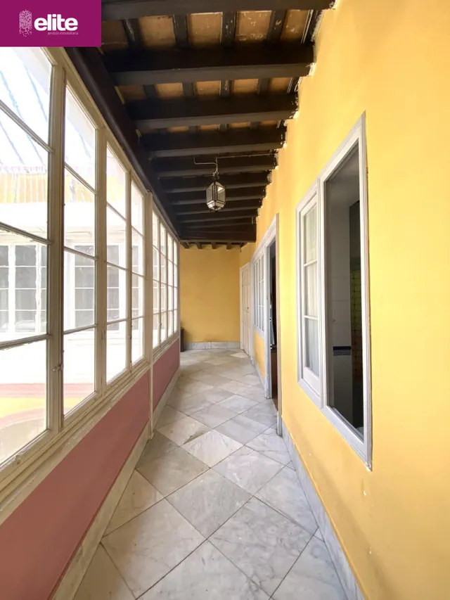 MAGNIFICA CASA EN EL CENTRO DE JEREZ — 25