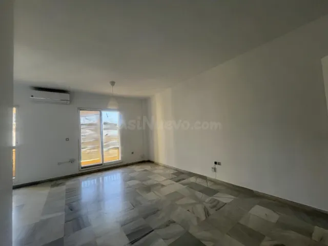 ESPECTACULAR PISO DE 5 DORMITORIOS EN LA MEJOR ZONA DEL PUER - foto 2