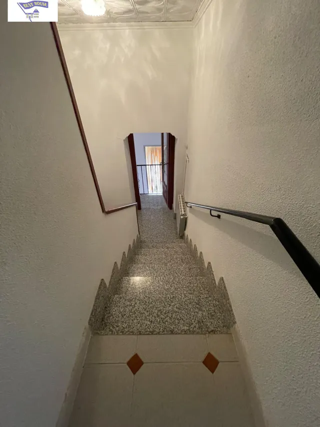 Amplia Casa de Pueblo en Aguas Nuevas con Potencial Único — 39