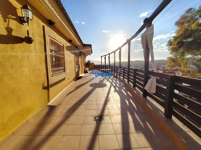 Casa amplia en primera planta, con terraza, garaje y buhardilla en Las Morillas – Puerto de la Torre — 7