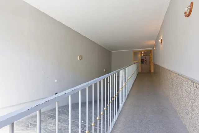 Piso en el centro de Armilla con patio privado de 66m — 29