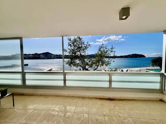 EN EXCLUSIVA en SANTA PONÇA: Luminoso piso con vistas al mar - foto 3