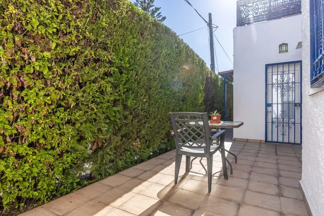 URBANIZACIÓN LA PONDEROSA — 10