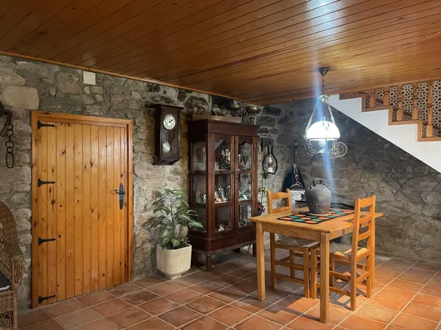MASIA DE 4 habitaciones EN FONOLLOSA - foto 5