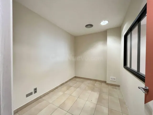 Local comercial en el centro de Roses — 9