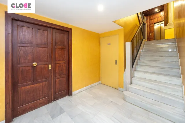 LOCAL EN VENTA JUNTO PLAZA ISABEL LA CATÓLICA — 7