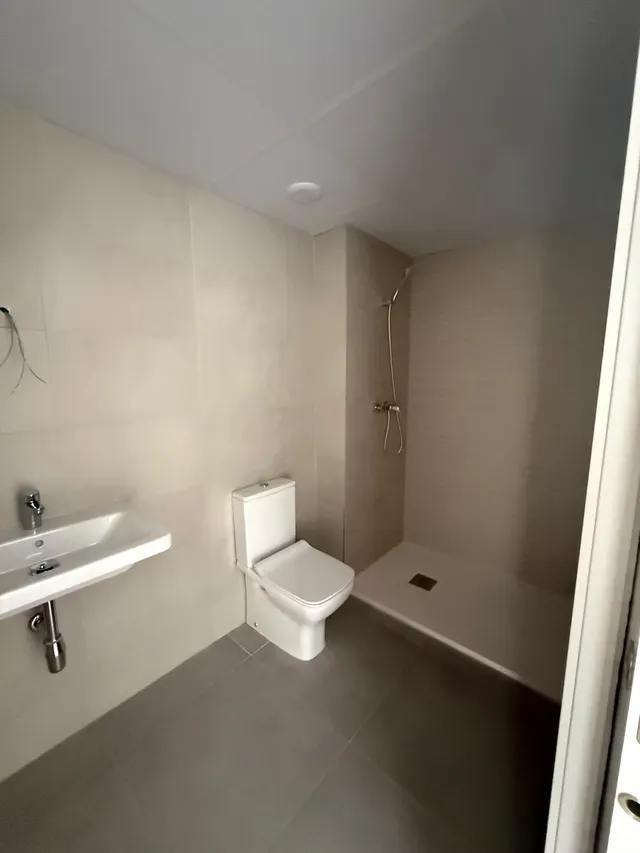 Benimaclet.Vivienda en alquiler vacia y con electrodomésticos.Seminueva — 14