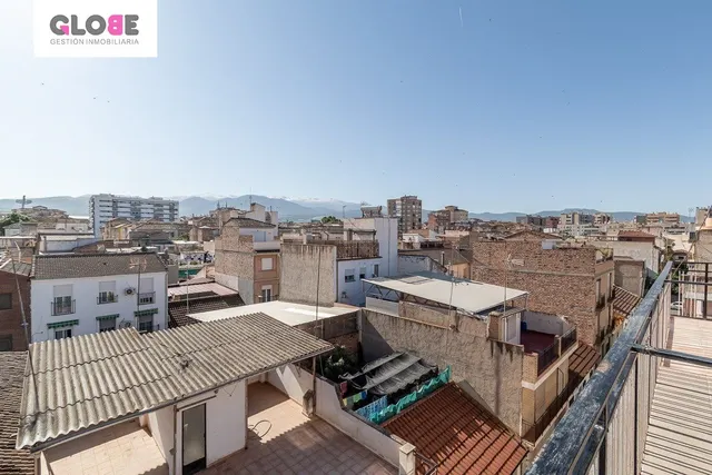 Edificio en Zaidín, oportunidad única de inversión — 42