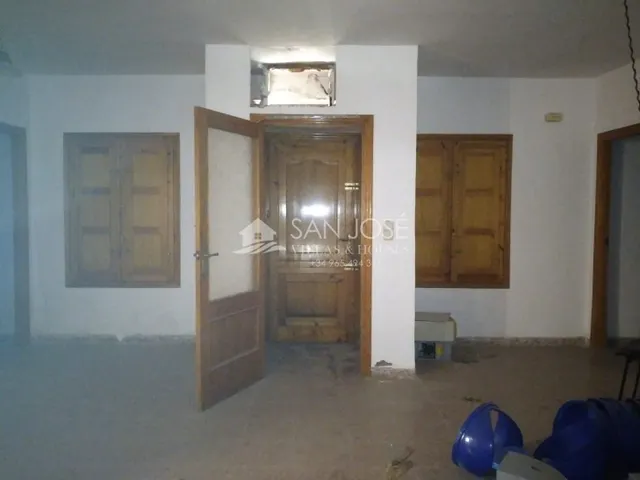VENTA DE NAVE EN TORRELLANO — 21
