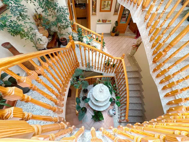 Urbis te ofrece un chalet en venta en la zona de Los Almendros, Villamayor, Salamanca. — 13