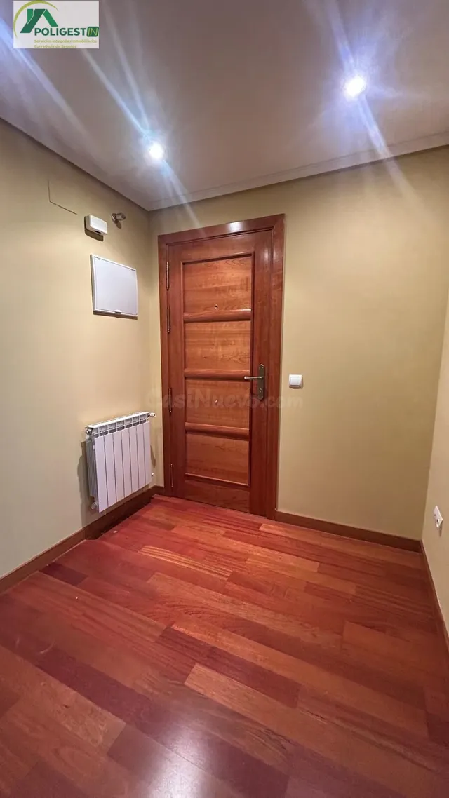 Piso Moderno en el Corazón de Ponferrada por  750 €/mes — 3