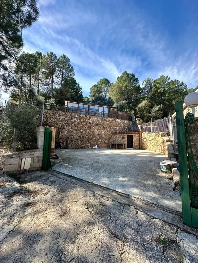 Se vende parcela con vistas panorámicas a la montaña en Rióp - foto 5