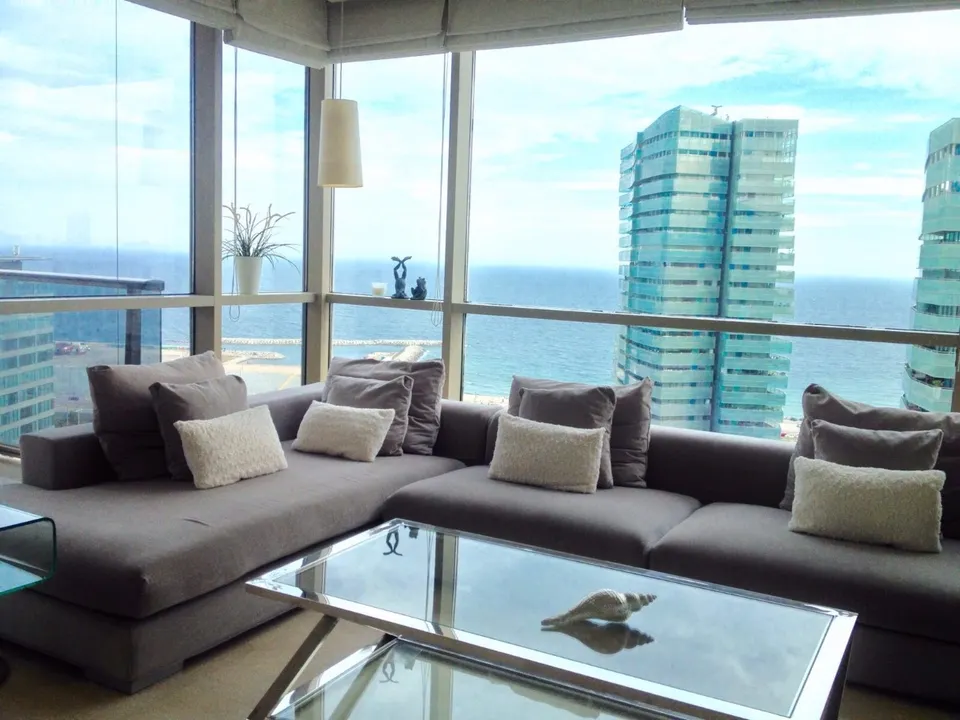 piso con vista al mar