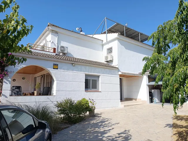 Bonita villa con piscina rodeada de naturaleza con licencia turística, cerca de la playa en Las Tres Calas — 2