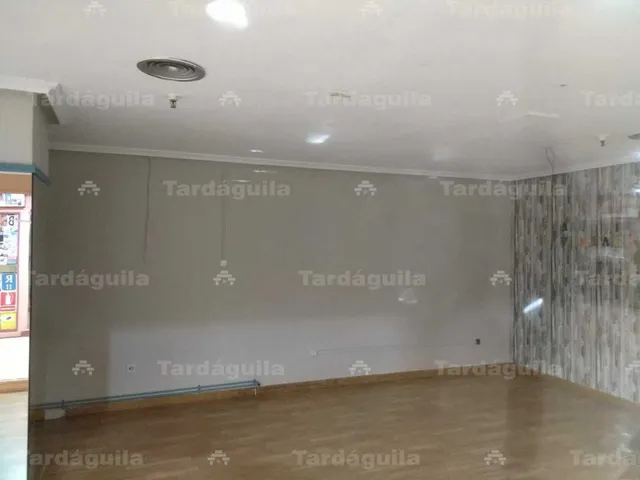 ALQUILER DE LOCAL EN COMERCIAL ZAMORA — 11