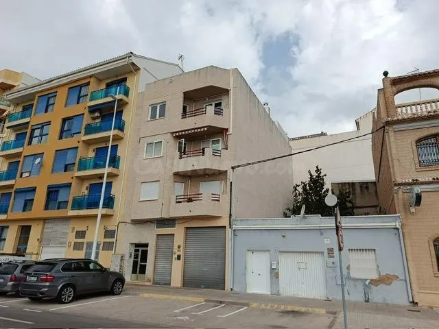 ¡Oportunidad única en el Grao de Gandía! Piso acogedor y amplio — 5