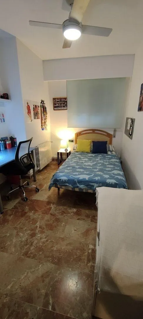 Se vende piso en Chiva, Valencia — 13
