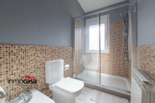 Casa 5 habitaciones 220m² en venta - Urb. el arenal — 27