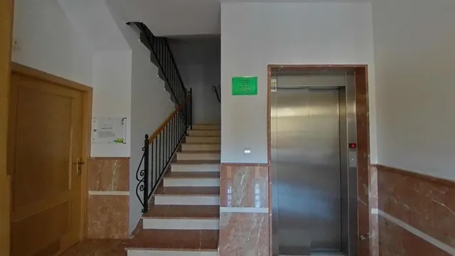 Piso 4 habitaciones 140m² en venta - Villafranqueza — 31