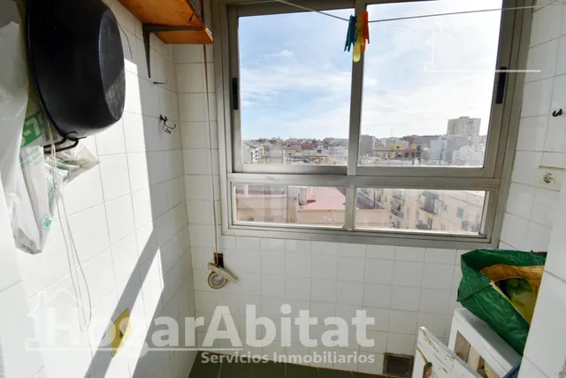 ¡VISTAS DESPEJADAS! ESQUINERO, ALTO Y EXTERIOR PARA REFORMAR — 22