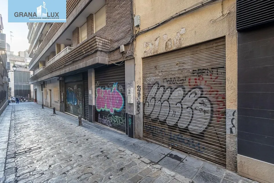 Local de 2 plantas en Granada