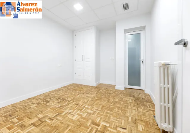 PISO DE 5 DORMITORIOS EN CALLE RECOGIDAS — 15