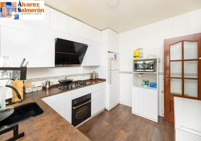 Se vende bonita casa en cajar — 10