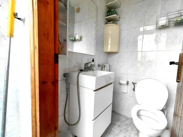 ENCANTADORA CASA EN EL CENTRO — 13