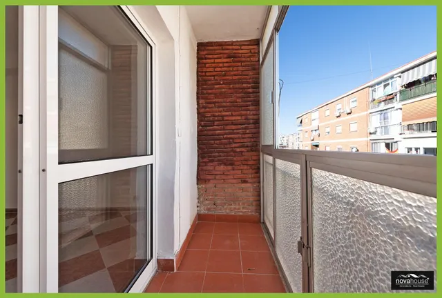 MAGNÍFICO PISO DE 3 DORMITORIOS CON TERRAZA Y VISTAS DESPEJADAS EN MIRAFLORES DE LOS ÁNGELES — 7
