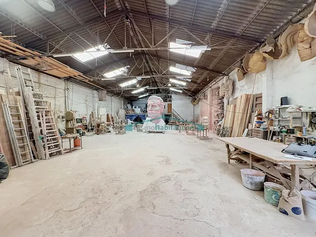 Nave de 500 m2 con potencial urbanístico en Moncada - foto 2