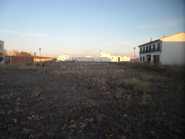 Solar de 250 m2 POLIGONO 20 en la Avenida principal, Avda De - foto 5
